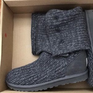 Ugg slipper style boots